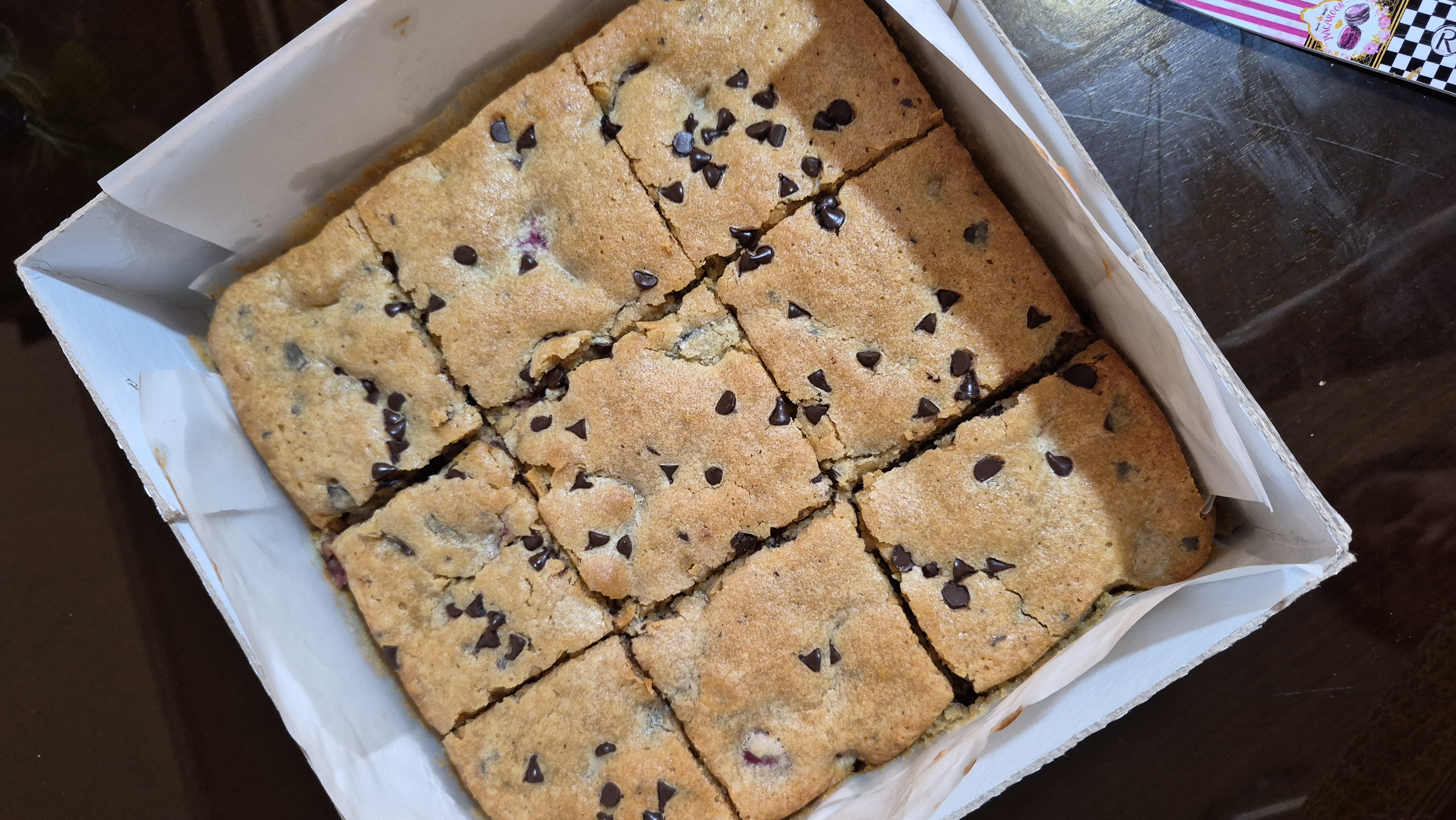 Blondie آلبالو مادلن