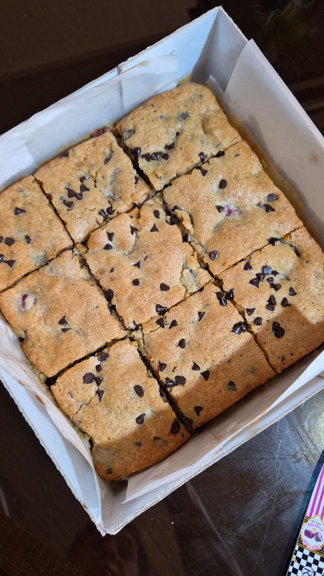Blondie آلبالو مادلن